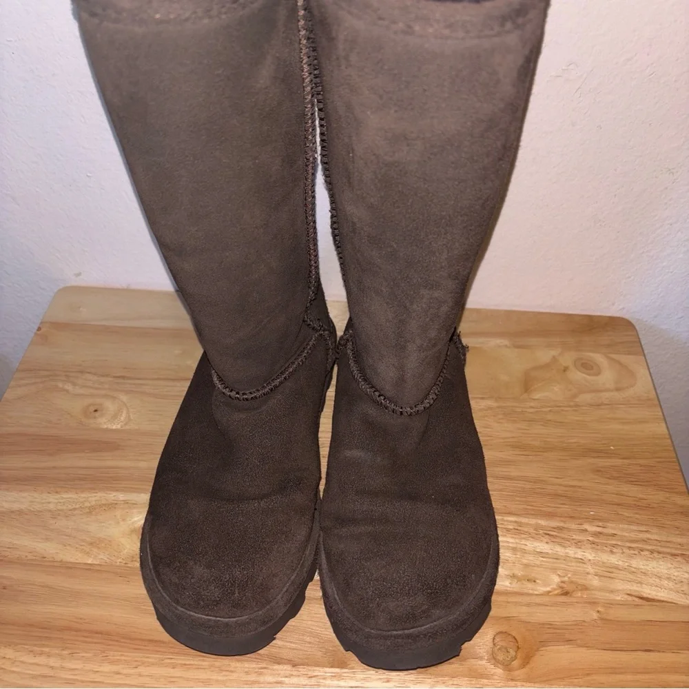 BearPaw Dark Brown Boots, Tall, Size 7